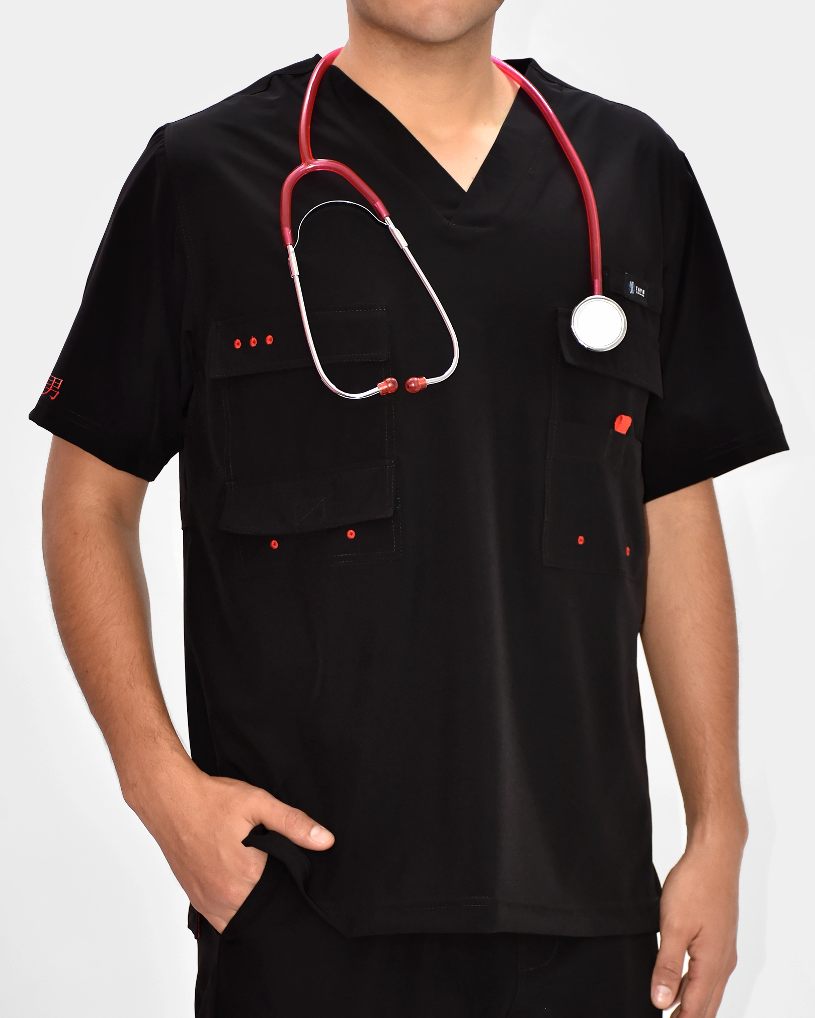 Filipina <br>Tokio <br>Negro con Rojo