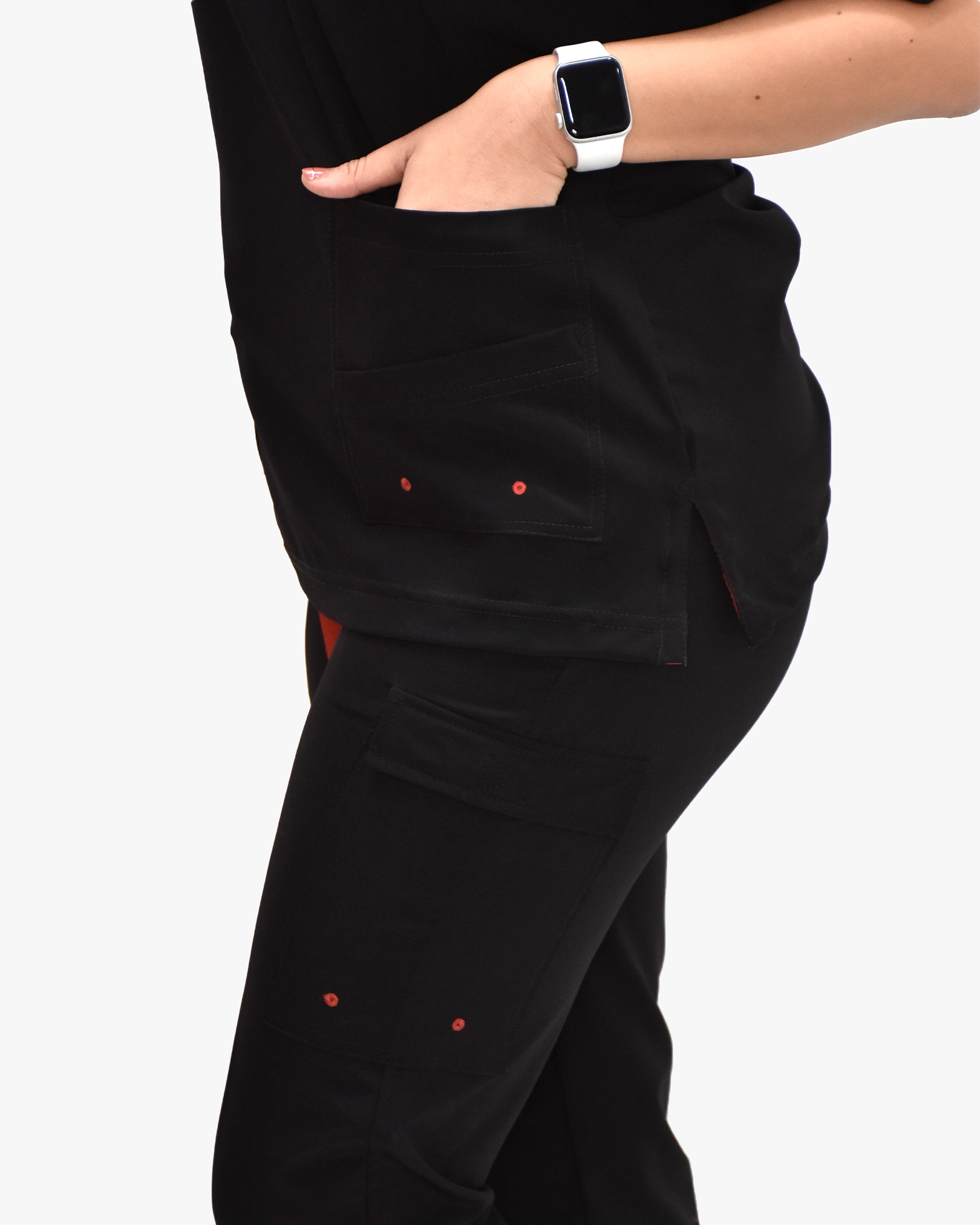 Pantalón <br>Nara <br>Negro con Rojo